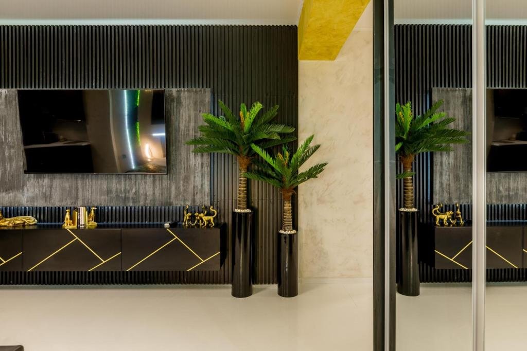 Azimuth Luxury – 1 (10)