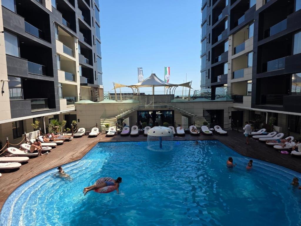 Azimuth Luxury – 1 (22)