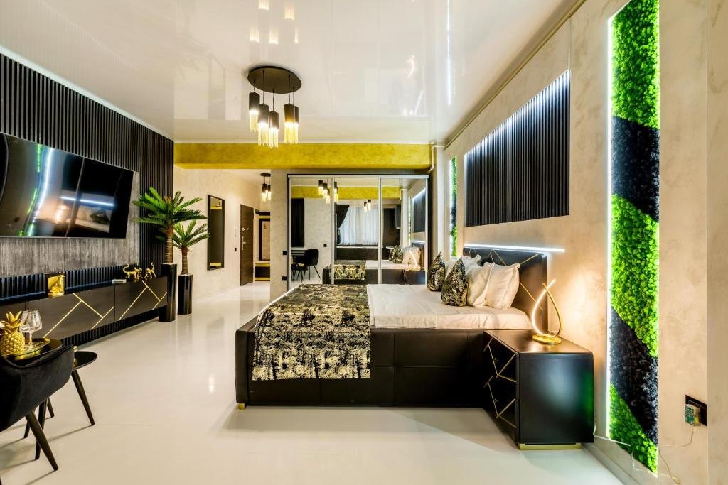 Azimuth Luxury – 1 (4)